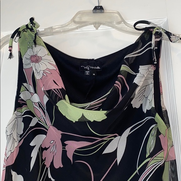 My Michelle sleeveless blouse - Picture 3 of 8